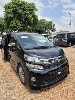 Toyota Vellfire 2014 Black