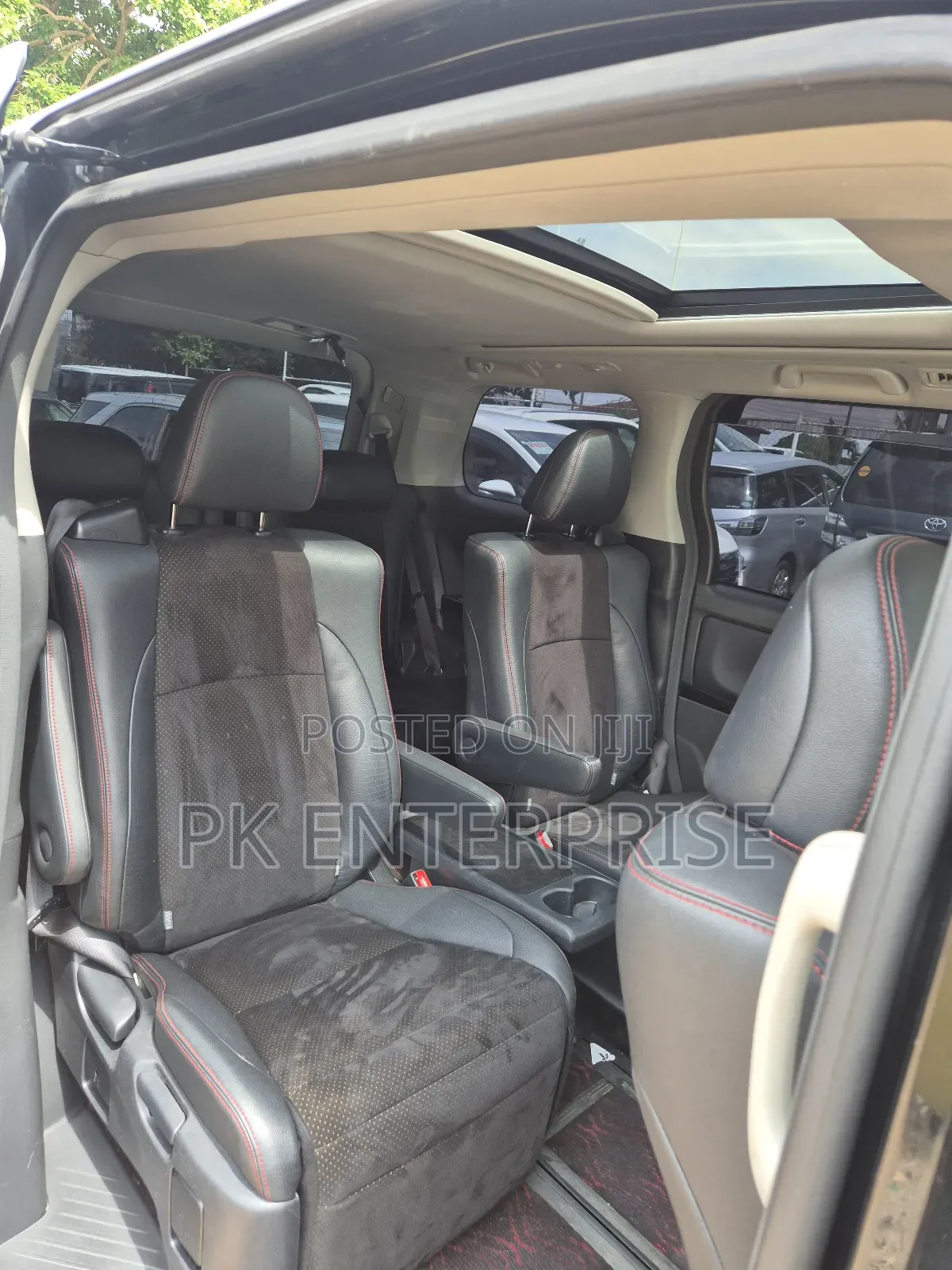 Toyota Vellfire 2014 Black