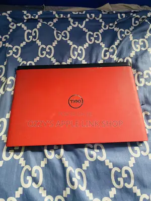 Laptop Dell G15 5535 24GB Intel Core i7 SSD 1T