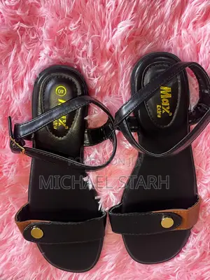 Cute Sleek Ladies' Slippers, Ahenema, Shoes Sandals