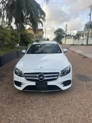 Mercedes-Benz E300 2018 White