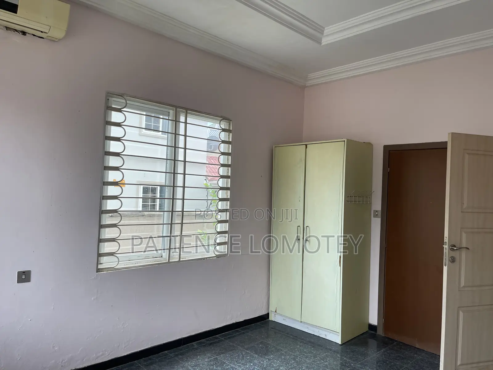 7bdrm House in Airport Hills for sale