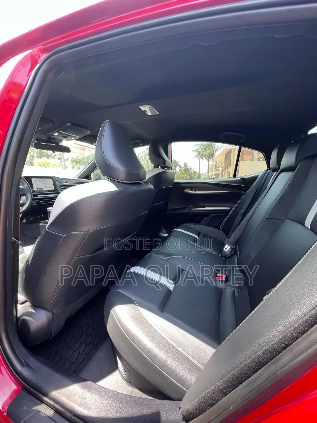 New Toyota Camry SE 2025 Red