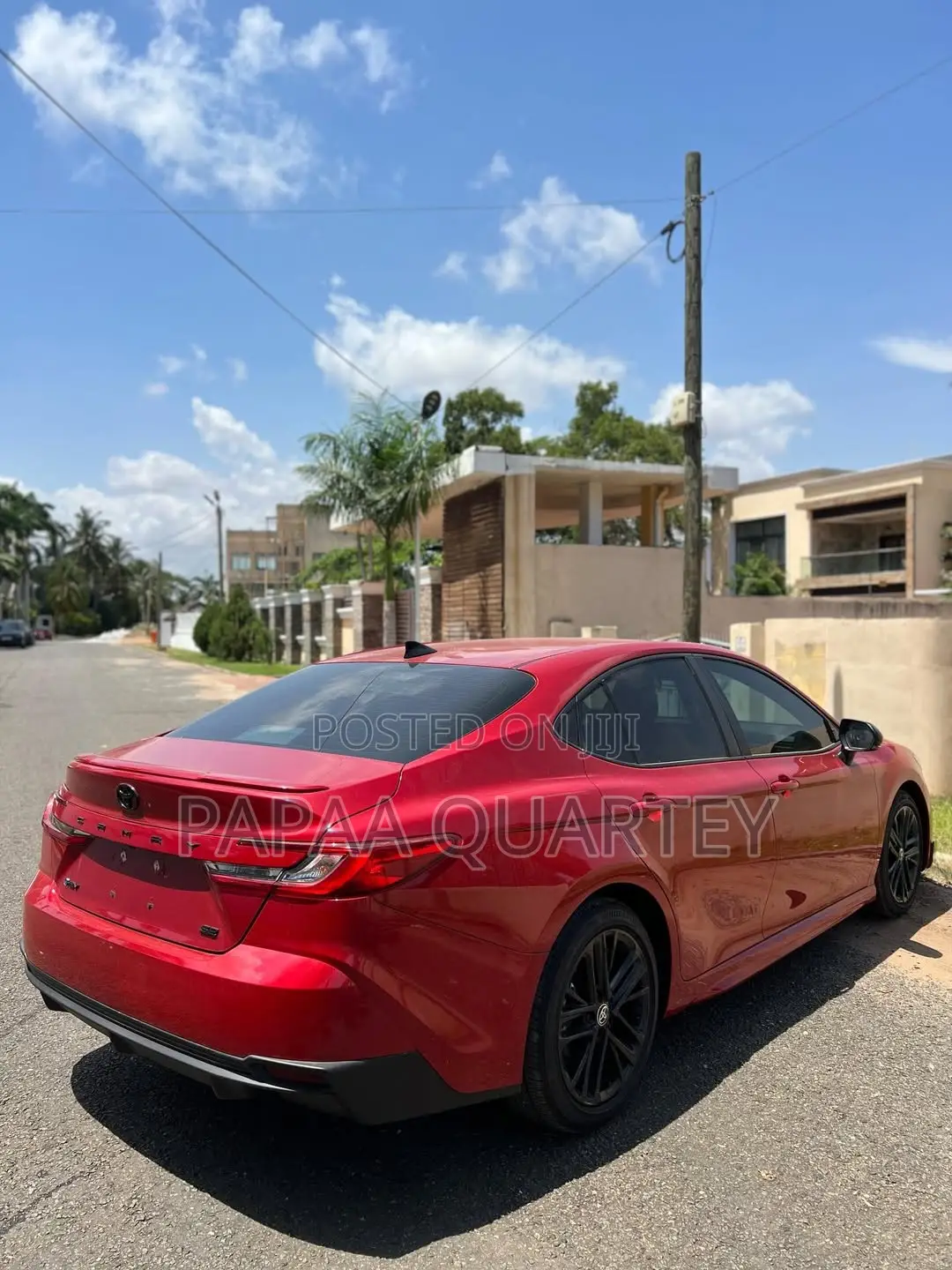 New Toyota Camry SE 2025 Red