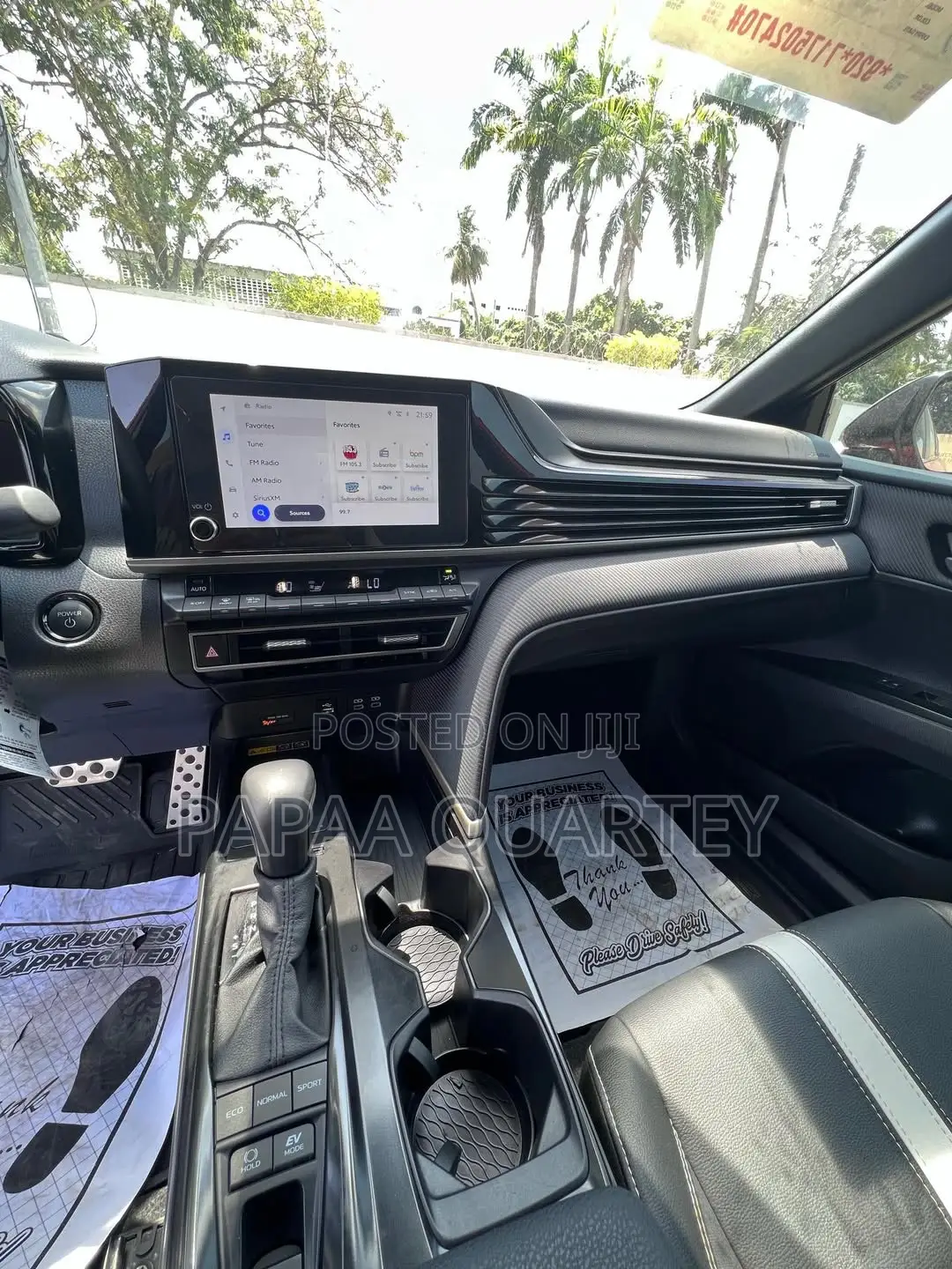 New Toyota Camry SE 2025 Red