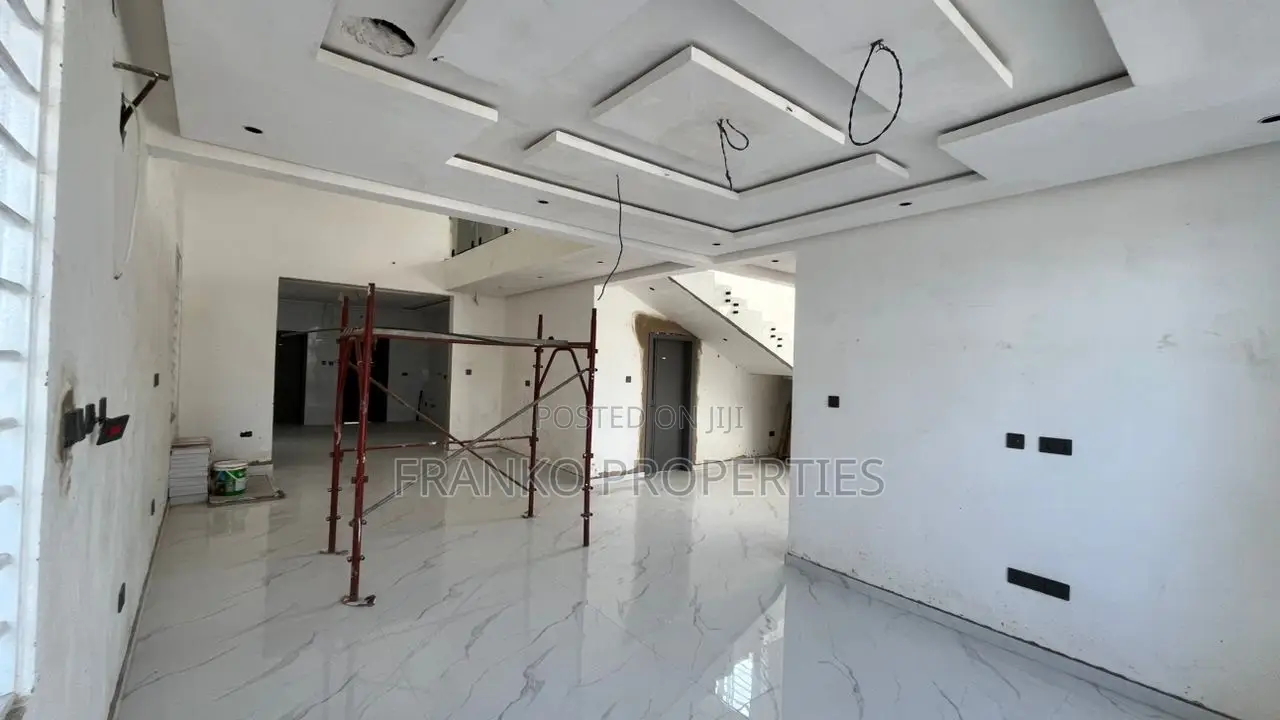 4bdrm House in Franko Properties, Unity Closed for sale
