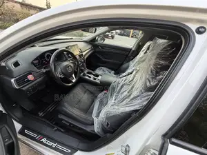 Honda Accord Touring 2018 White