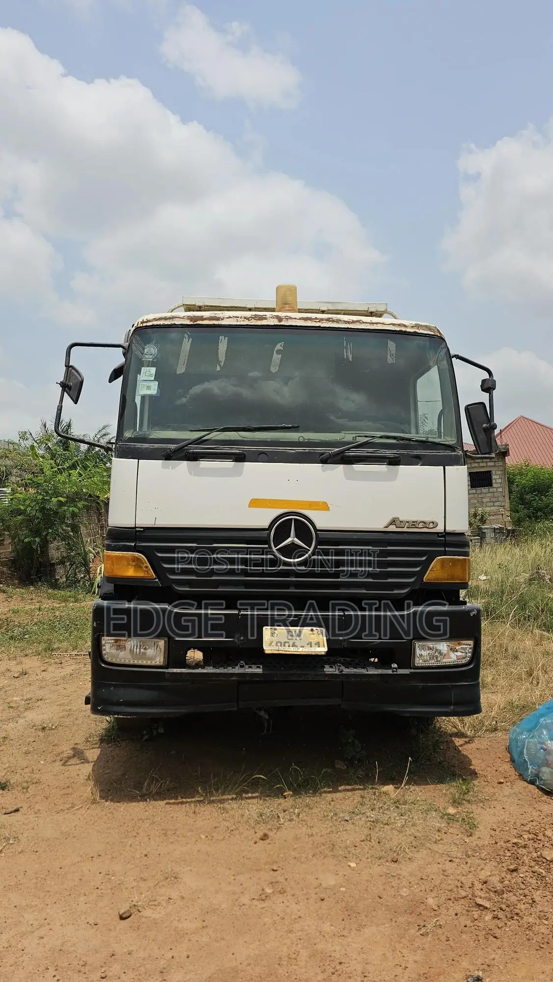 Mercedes-Benz T2 2005 White