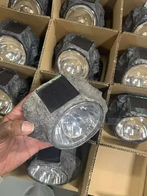 Solar Rock Light