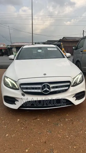 2018 Mercedes Benz E 300 (E Class)