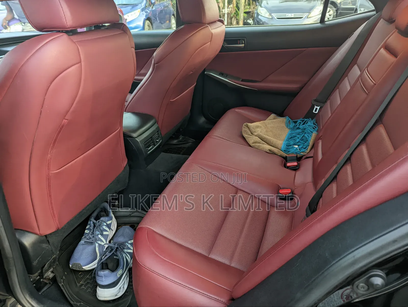 Lexus IS 2018 Black