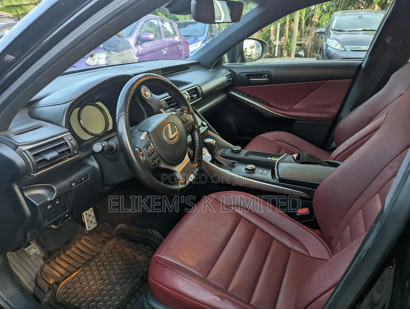 Lexus IS 2018 Black