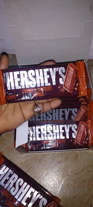 Hershey's Cookies 'N' Chocolate Flavour