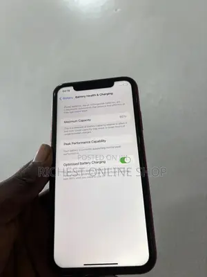 Apple iPhone XR 128 GB Red