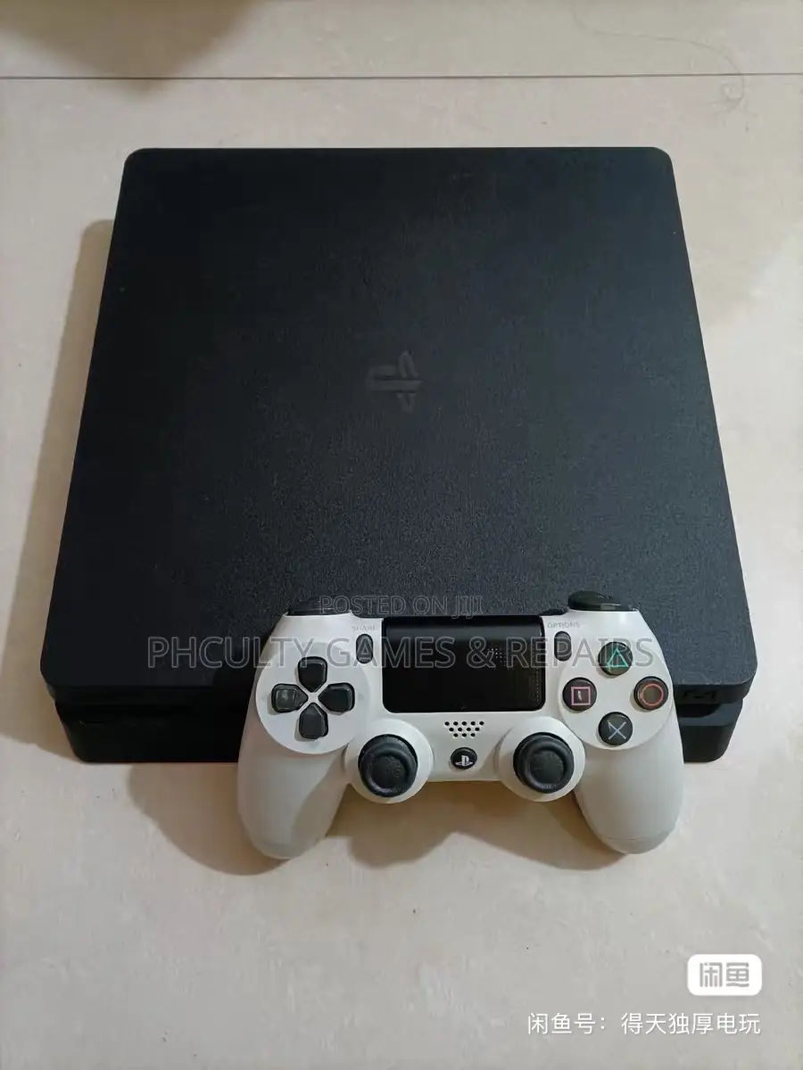 Ps4 Slim With 5games and Two Controllers