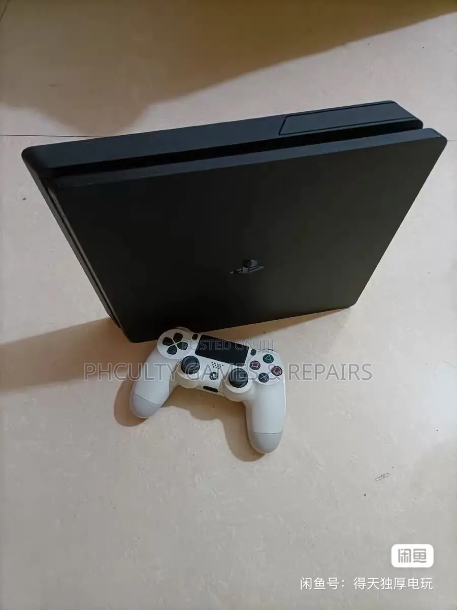 Ps4 Slim With 5games and Two Controllers