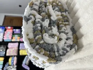 Finger Loop Yarn Blankets - Select What You Like