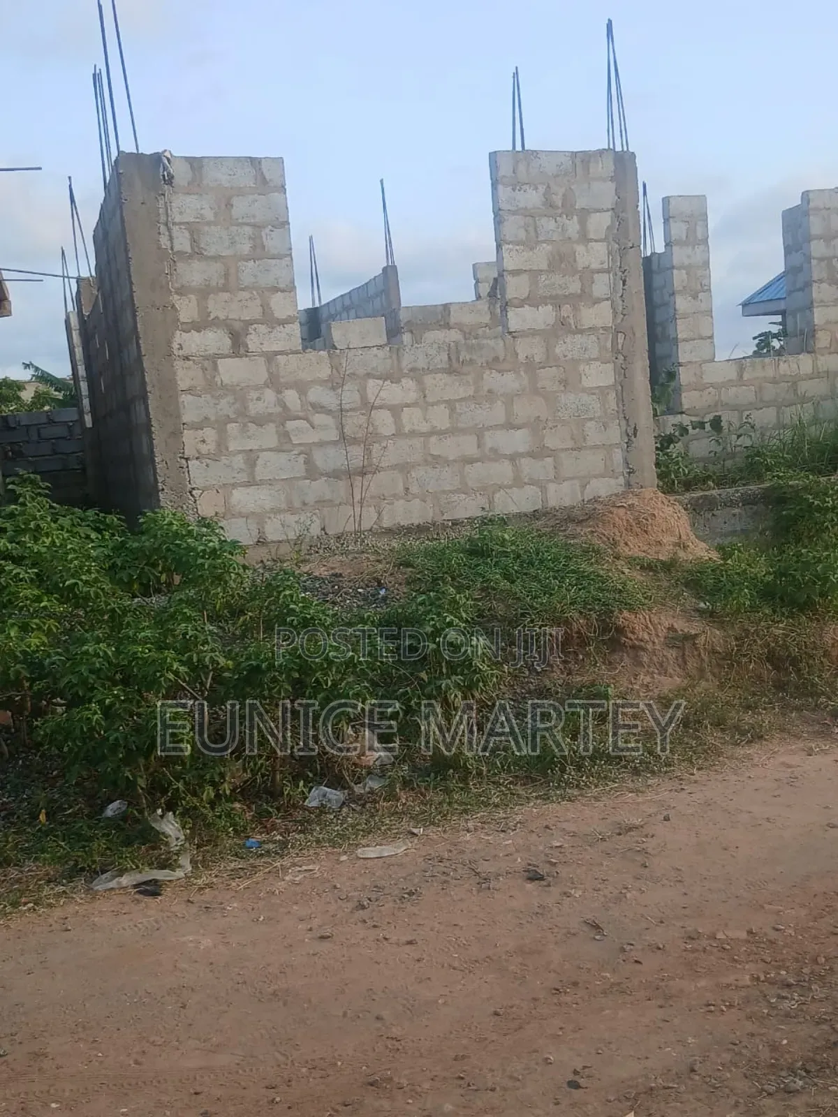 2bdrm Apartment in Famous, Ashaiman Municipal for sale
