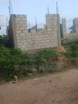 2bdrm Apartment in Famous, Ashaiman Municipal for sale