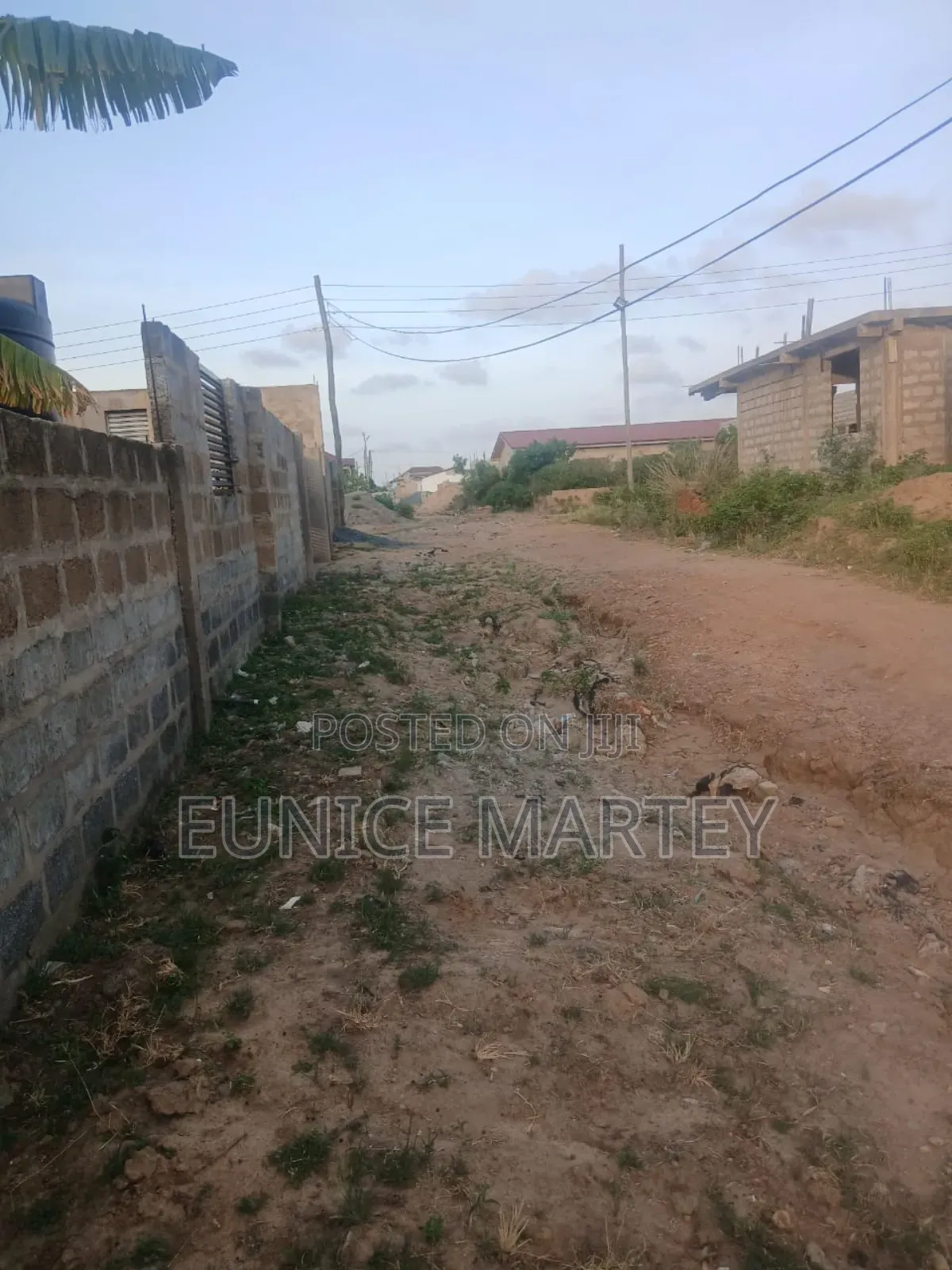 2bdrm Apartment in Famous, Ashaiman Municipal for sale