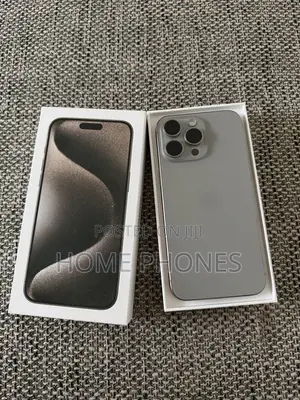 Apple iPhone 15 Pro Max 256 GB Silver