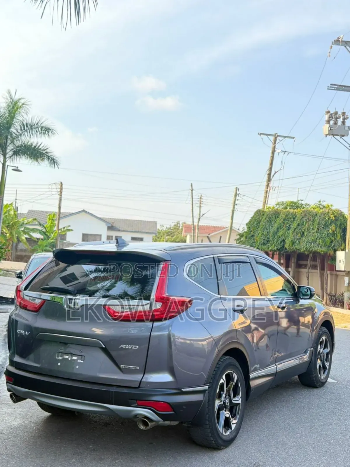 Honda CR-V Touring AWD 2018 Gray