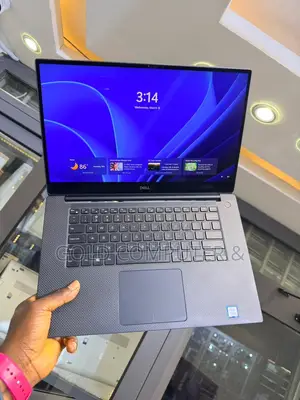Laptop Dell Precision 15 5540 32GB Intel Core i9 SSD 512GB