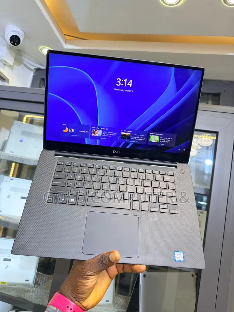 Laptop Dell Precision 15 5540 32GB Intel Core i9 SSD 512GB