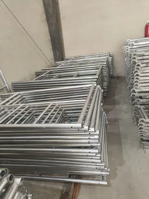 Construction Scaffolding – Strong Load, Easy Assembly, Durable