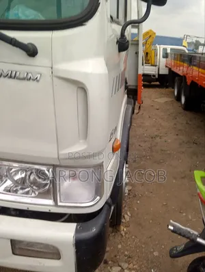 Hyundai Gold 5ton Double Axle