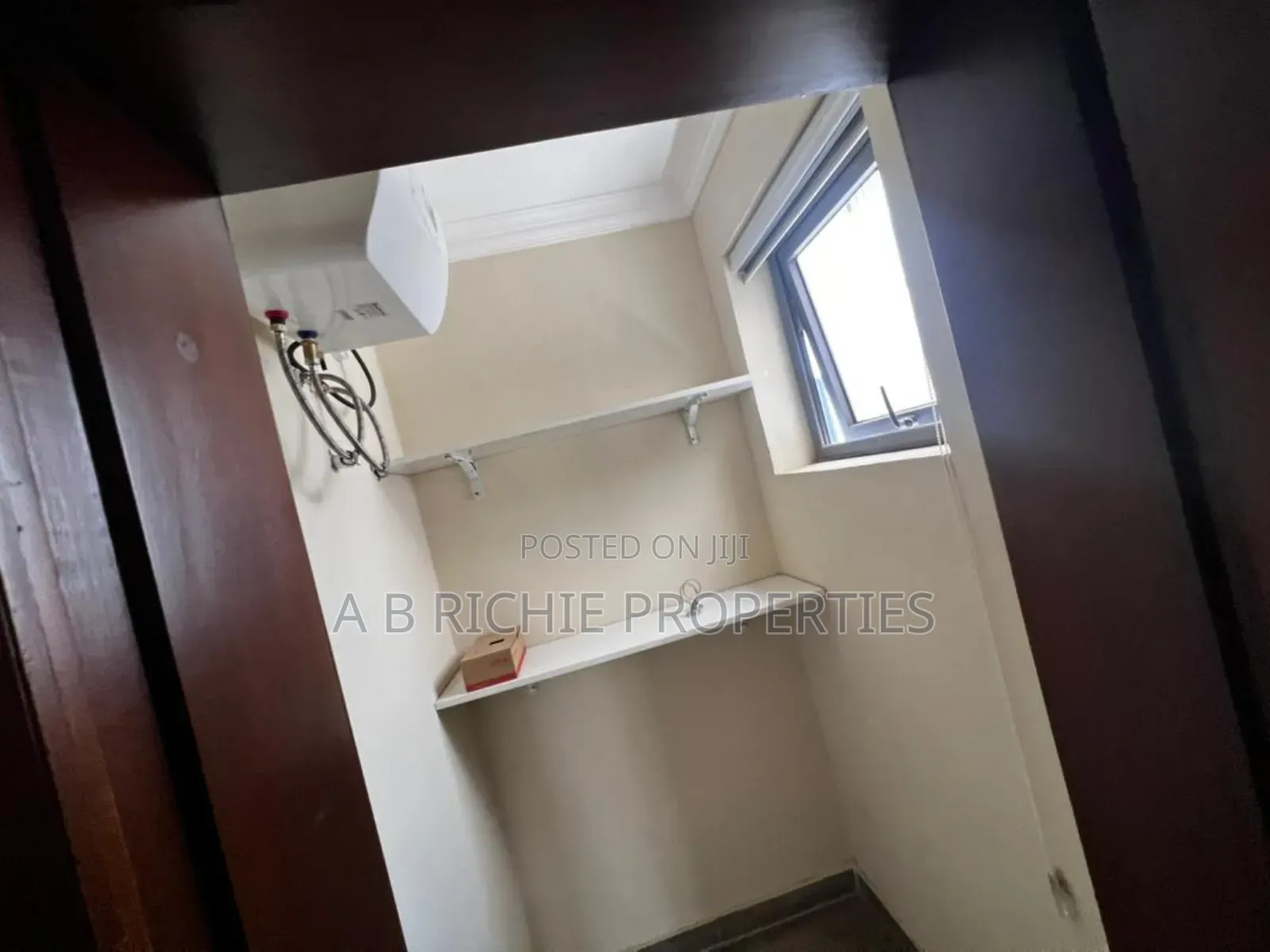 2bdrm Apartment in Ab Richie Properties, Baatsona Total for rent