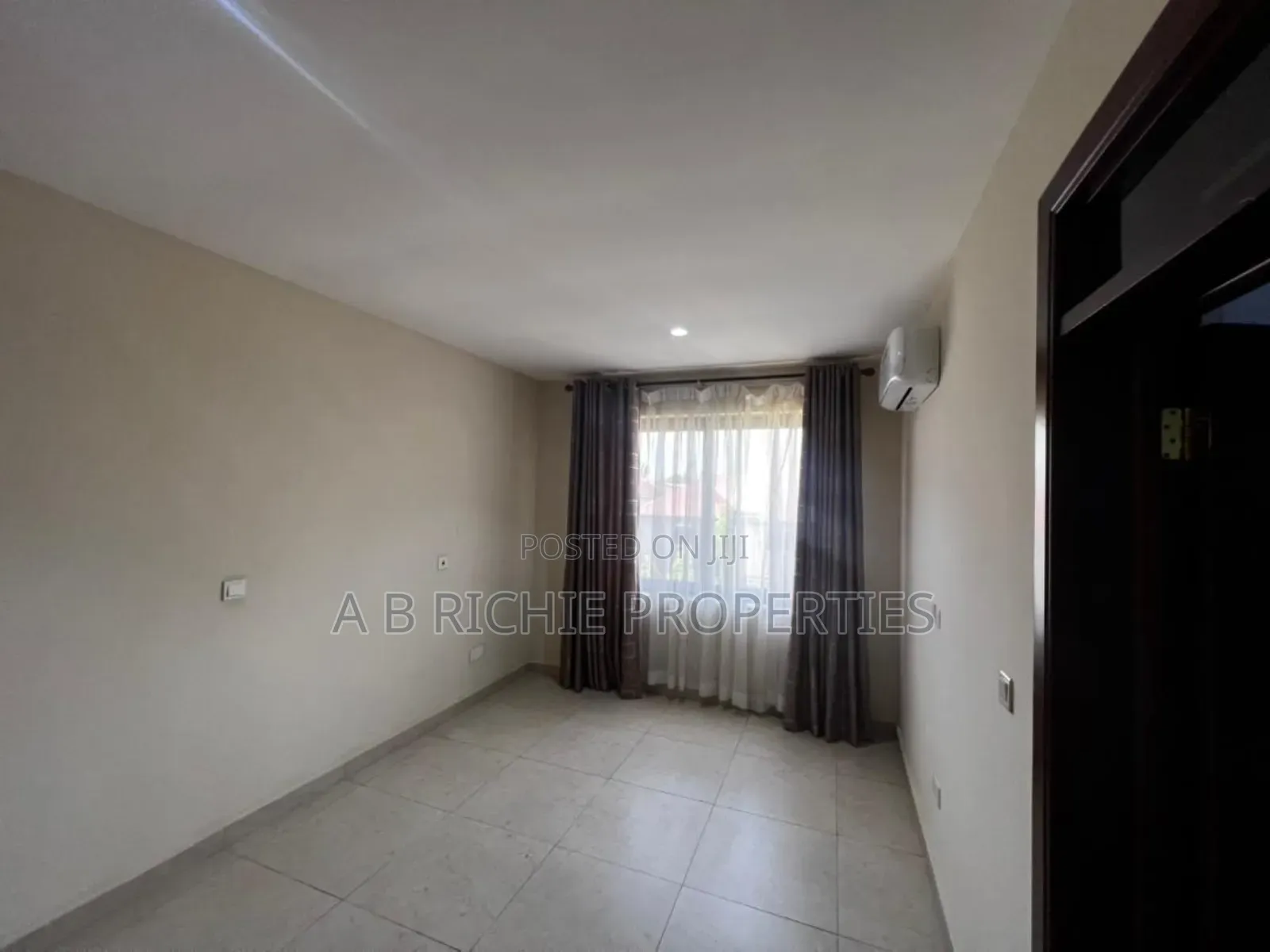 2bdrm Apartment in Ab Richie Properties, Baatsona Total for rent