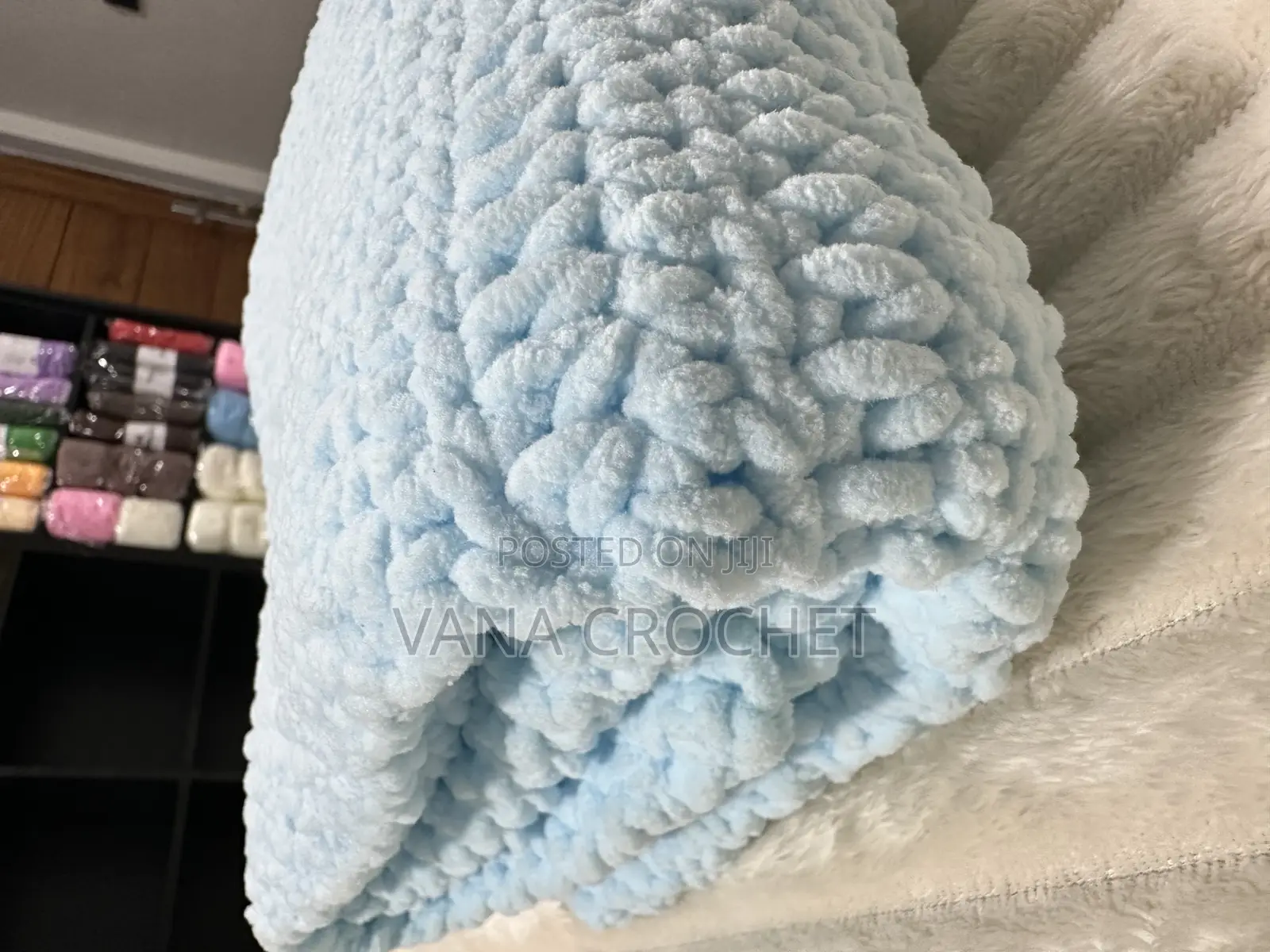 Chunky Yarn Hooded Blankets - Select the Color You Want