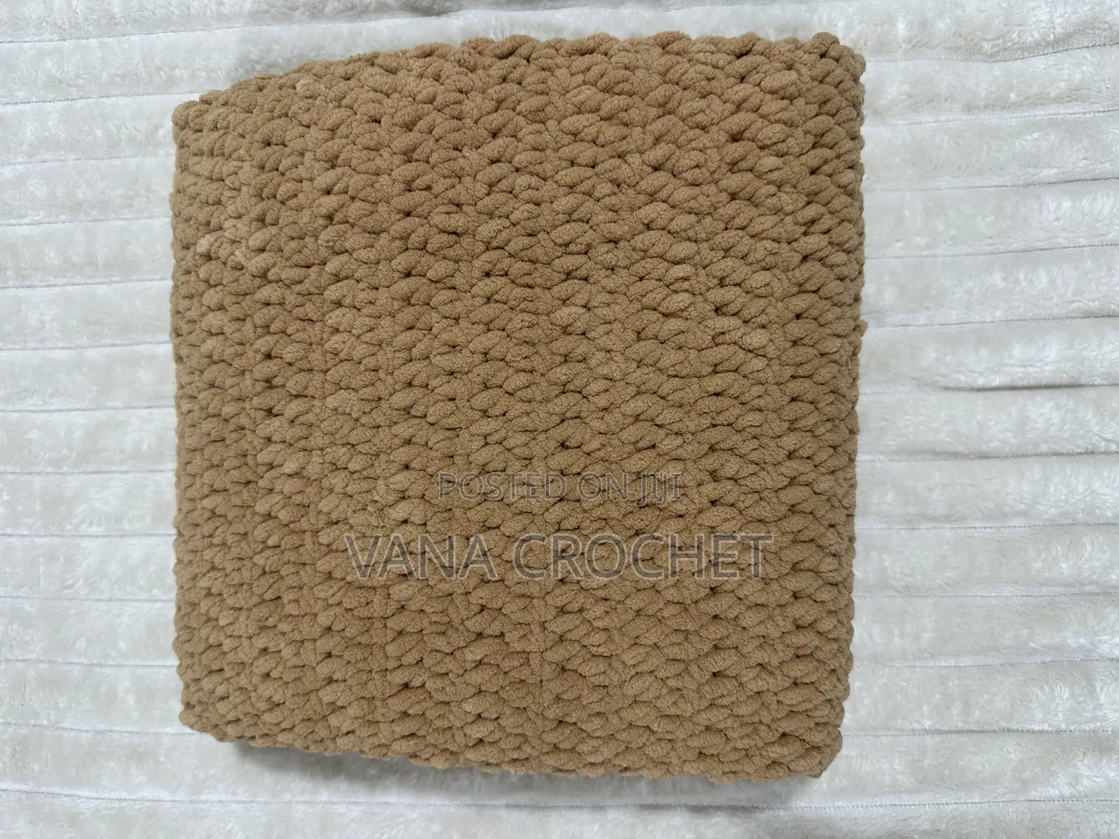 Chunky Yarn Hooded Blankets - Select the Color You Want