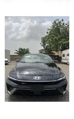 Hyundai Elantra 2024 Black