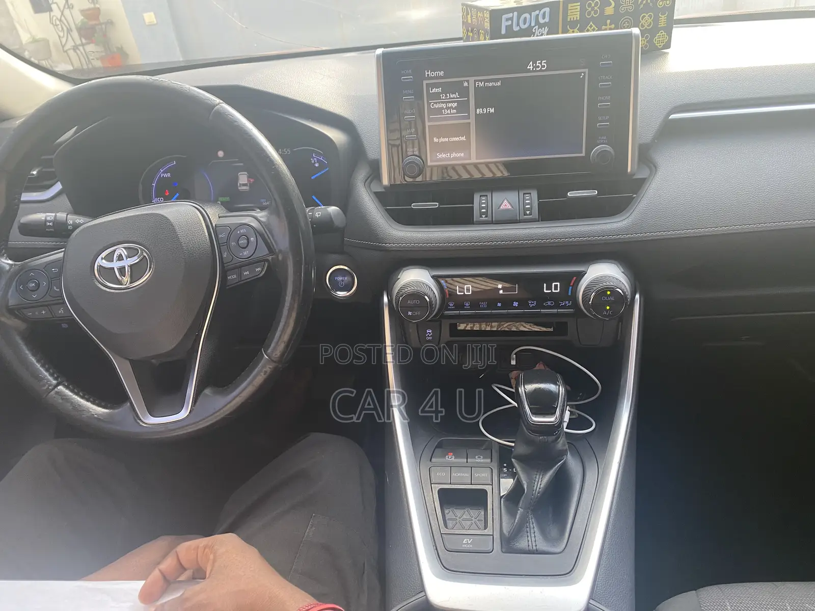 Toyota RAV4 Hybrid 2019 Red