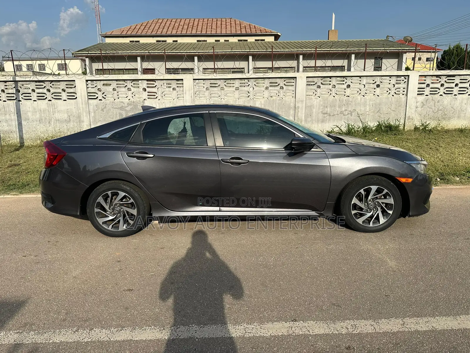 Honda Civic EX 4dr Sedan (2.0L 4cyl) 2017 Gray