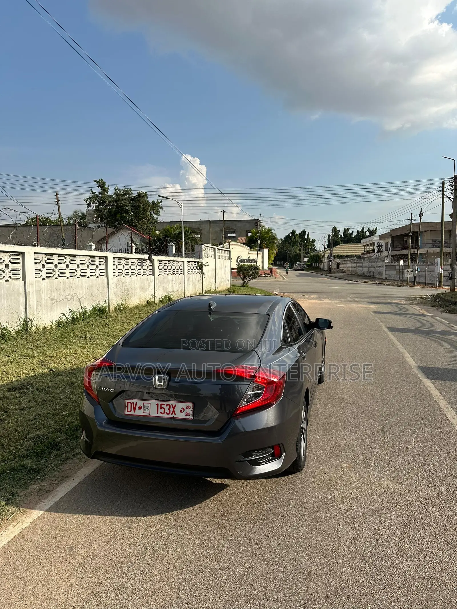 Honda Civic EX 4dr Sedan (2.0L 4cyl) 2017 Gray