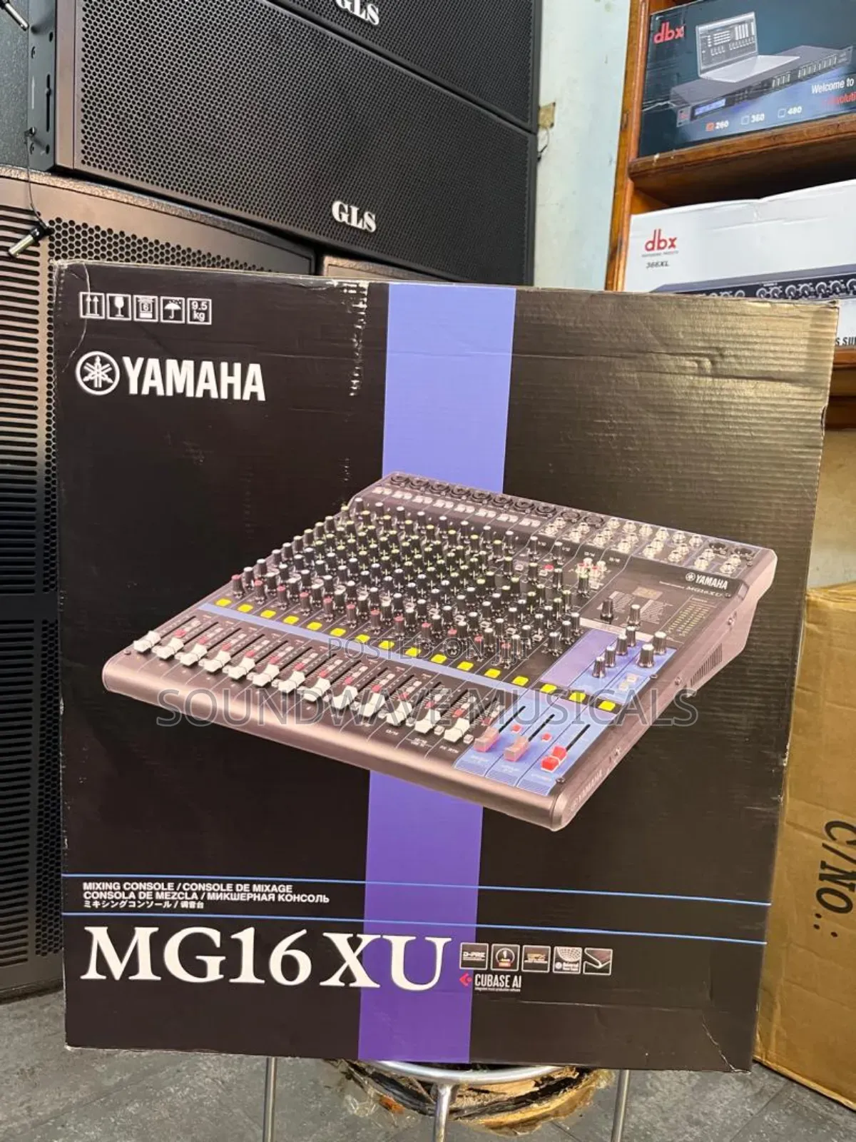 16 Channel Mixer