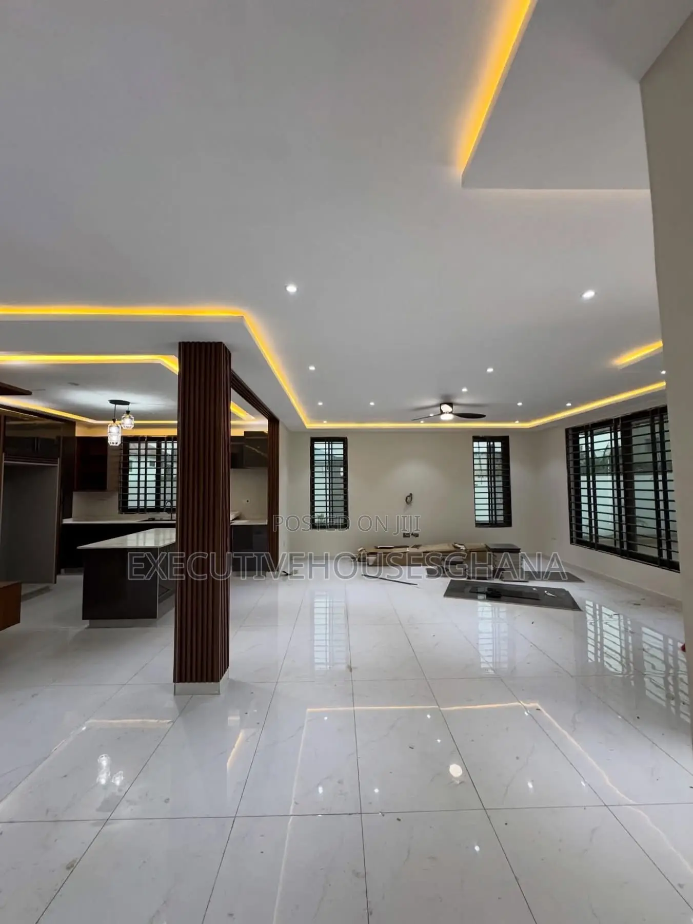 4bdrm House in Executivehousesghana, Lake Side Estate for sale