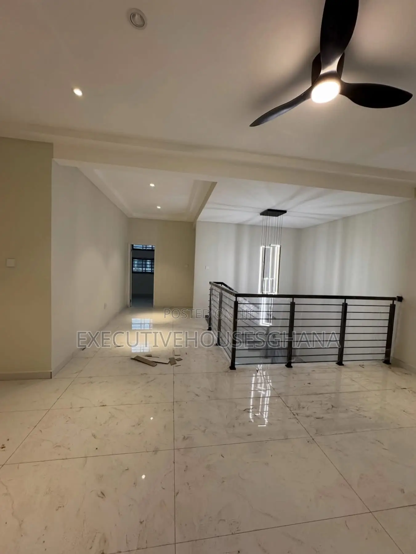 4bdrm House in Executivehousesghana, Lake Side Estate for sale