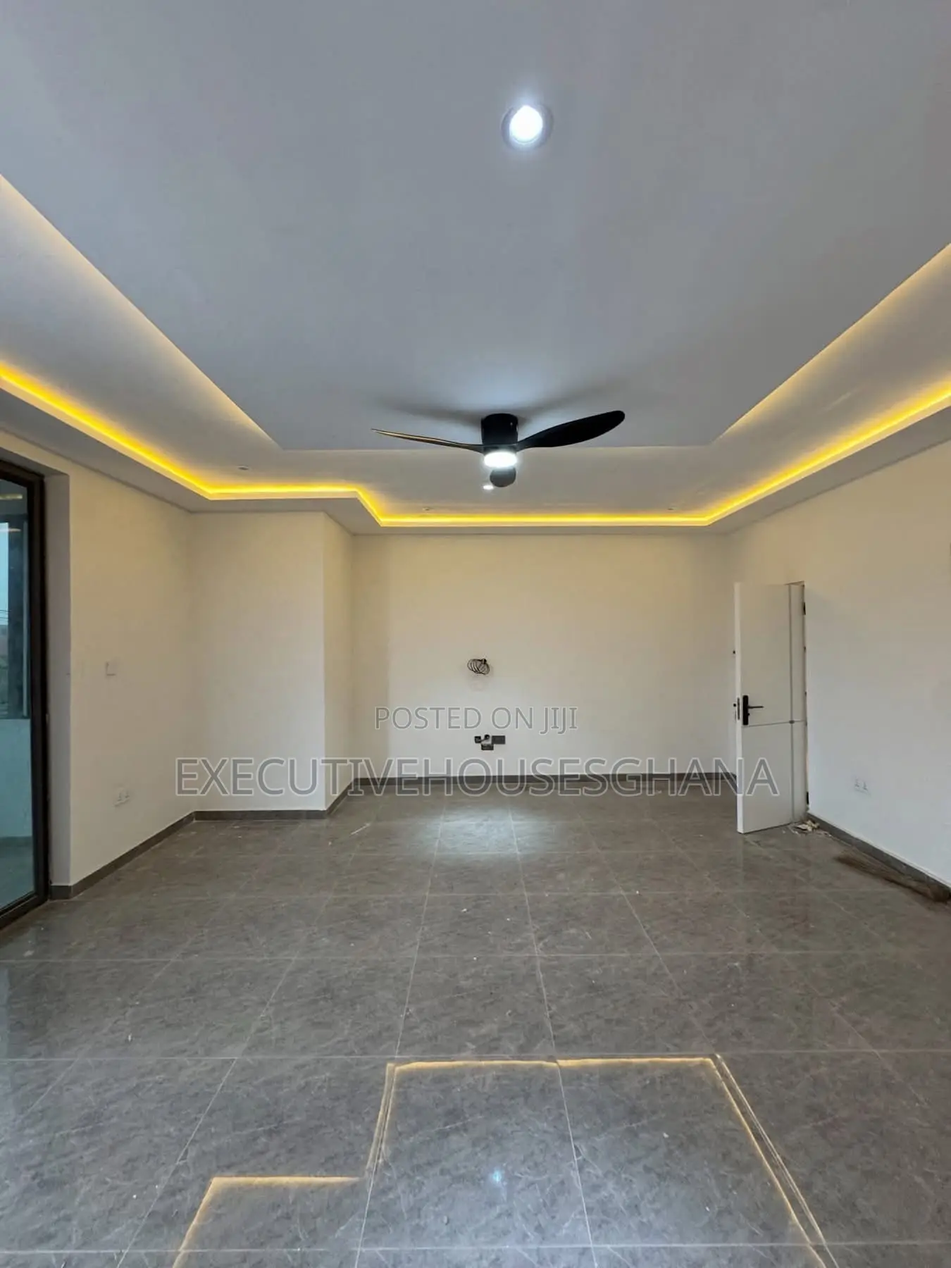 4bdrm House in Executivehousesghana, Lake Side Estate for sale