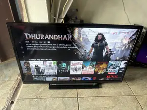 Toshiba 32 Inches,Digital Satellite ,Bluetooth,Netflix,Youtube Tv