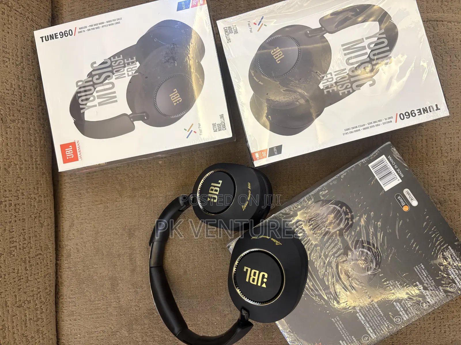 JBL Tune 960 (Wholesale Available )