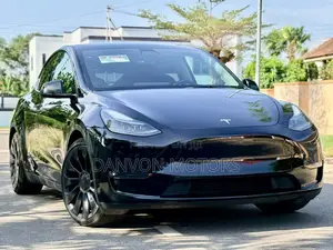 Tesla Model Y 75D kWh Long Range AWD 2023 Black