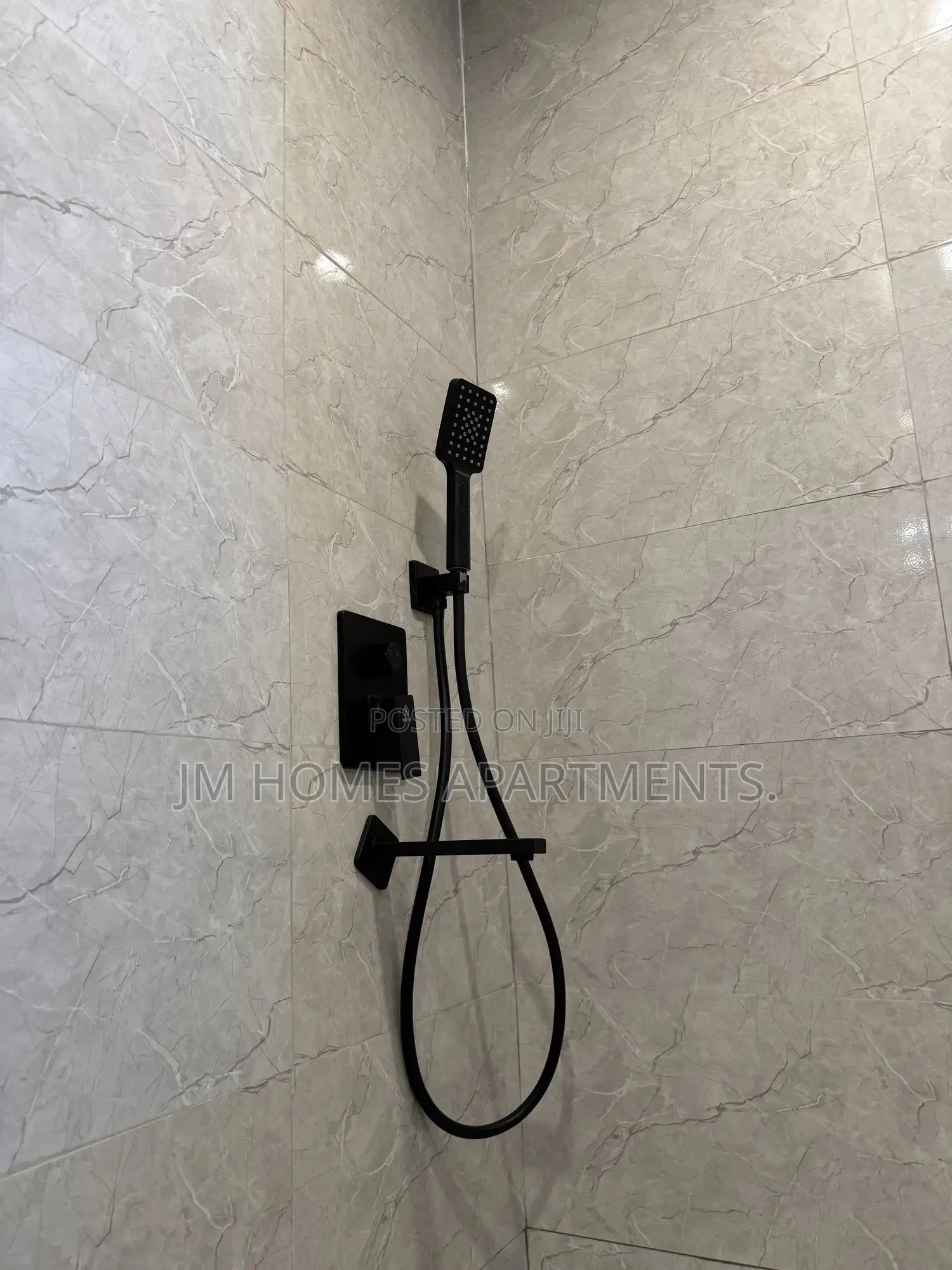Executive 1 Bedroom Apartment | Fully Furnished | Tema Comm 25