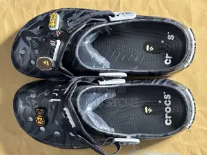Quality Pattern Crocs Clogs for Men and Women Size 40-45 Black Color