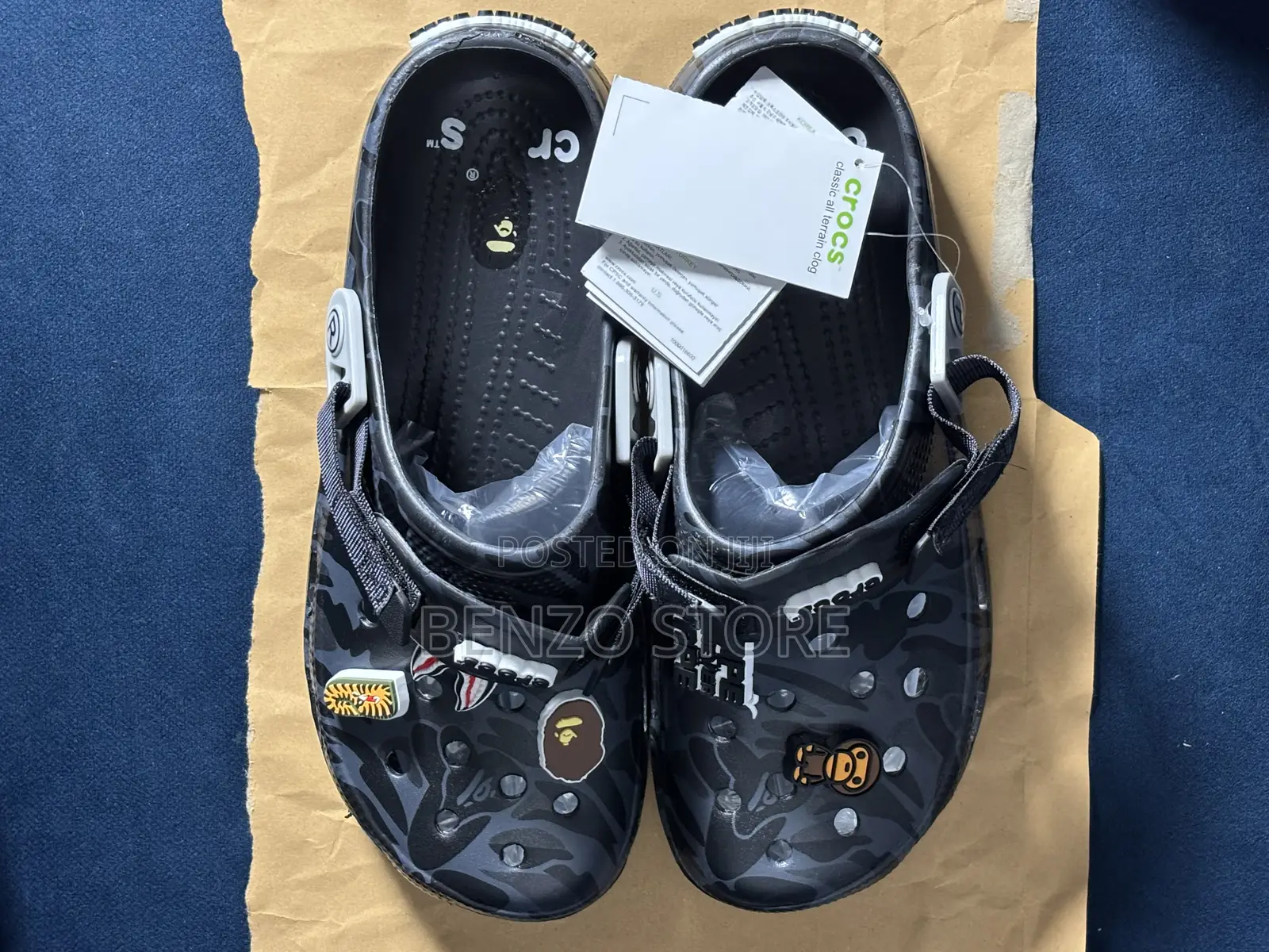 Stylish Unisex Crocs Clogs Pattern Design Size 40-45 Black Color