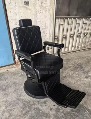 Professional Heavy-Duty Hydraulic Barber Chair