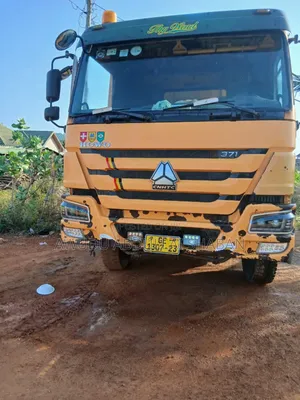 Sinotruck Howo Dump Truck for Sale